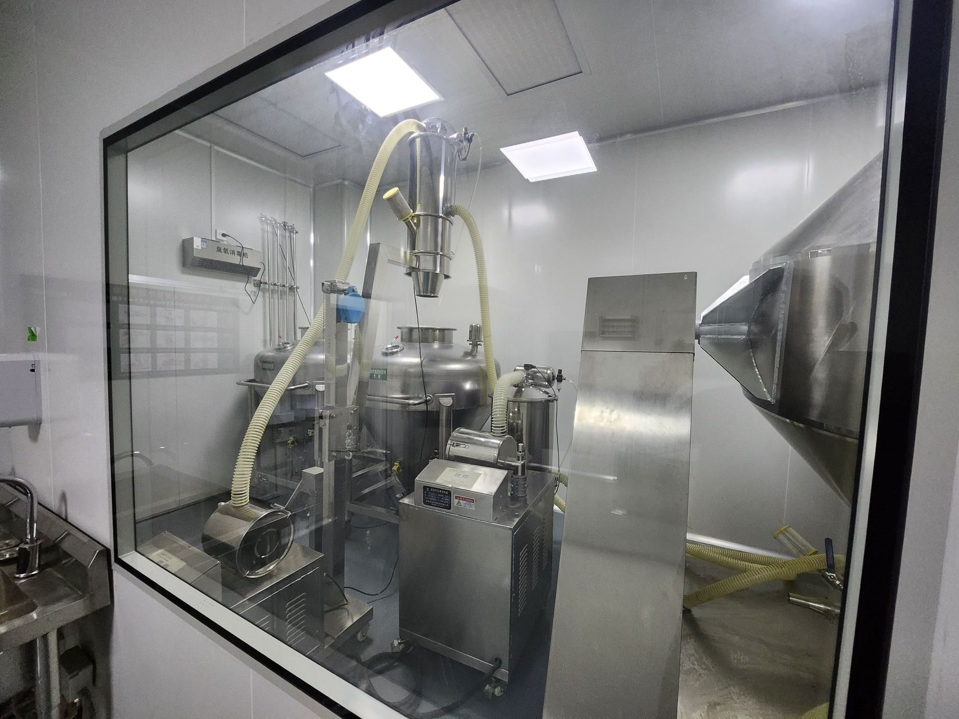 Factory & Supply Chain Stainless steel fine-powder processing equipment